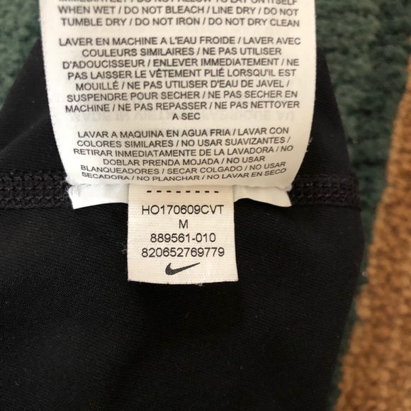 ✨✨SOLD✨✨Nike Pro leggings - Picture 2 of 2